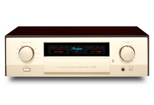 Preamplifier Accuphase C-2820 